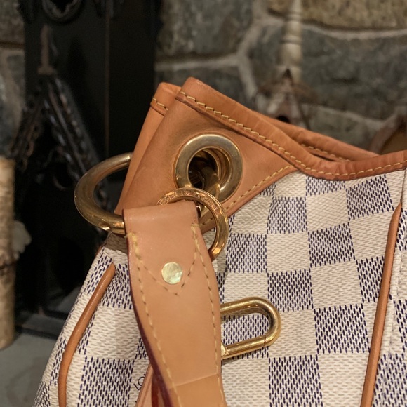 Authentic Louis Vuitton Galliera - Picture 5 of 8